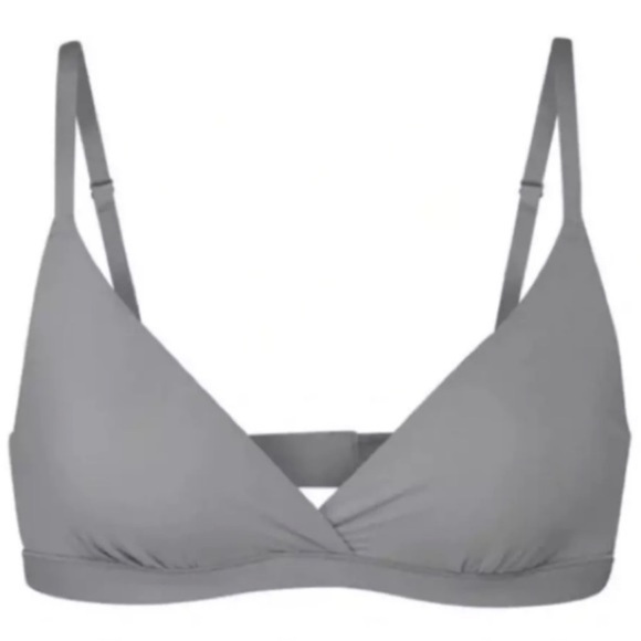 SKIMS FITS EVERYBODY CROSSOVER BRALETTE - Picture 4 of 4